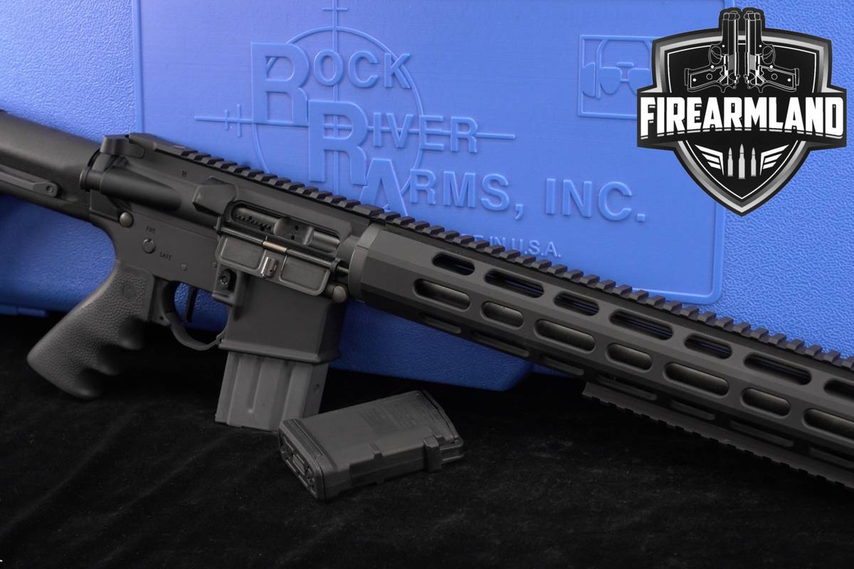 Rock River Arms LAR-15 Varmint A4 5.56 NATO AR15 LAR15 +2 MAGS & ORIG CASE