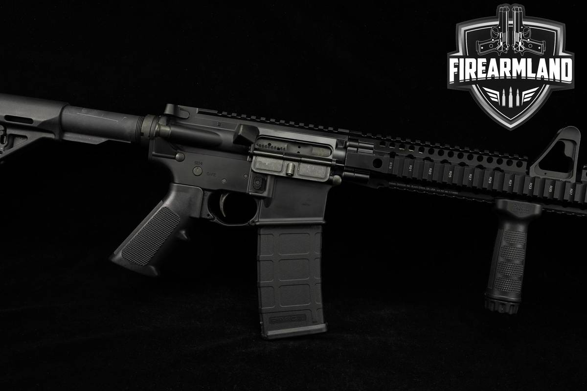 Daniel Defense DDM4 V1 5.56 NATO AR-15 AR15 16" DDM4V1 Rifle +ORIG CASE