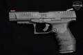 Walther PPQ Full Size Fiber Optic .22 LR Black in Excellent Condition Image 3