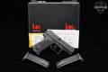 Heckler & Koch (H&K, HK) USP Compact V1 .40 S&W Black in Excellent Condition Image 2
