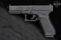 Glock 17 Gen5 FS 9mm Luger Black in Excellent Condition Image 3