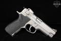 Smith & Wesson (S&W) Model 4006 Third Generation .40 S&W Stainless in Good Condition Image 4