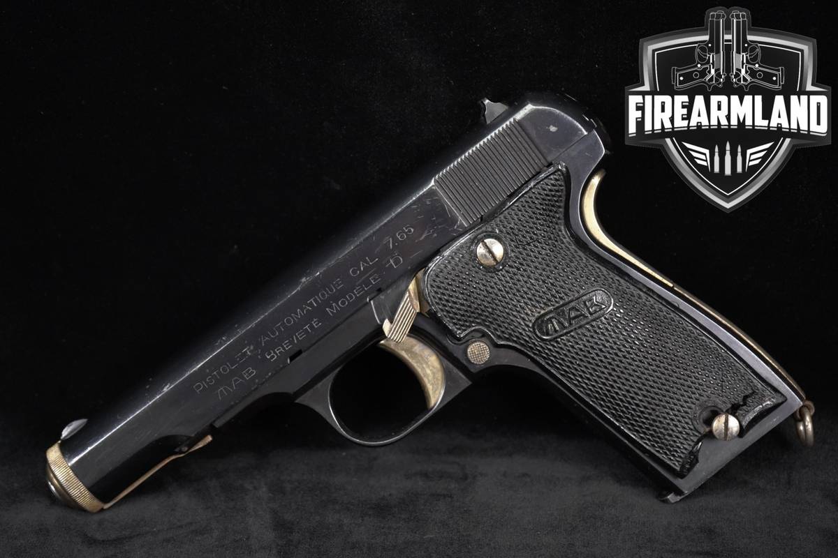 WWII 1940 MAB Modele D Type I 32ACP 4" Police, Takedown, Lanyard Ring