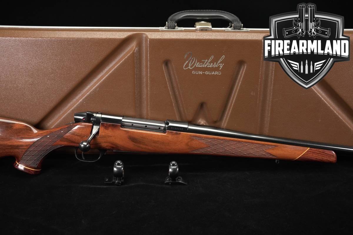 Weatherby Mark V Deluxe Magnum 300-Wby-Mag 26" MKV +ORIG CASE