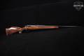 1972-1994 Weatherby Mark V Deluxe .300 Wby. Mag. High Polish Blue & Walnut in Very Good Condition Image 4