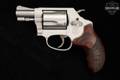 Smith & Wesson (S&W) Model 637-2 Performance Center; Airweight .38 Spl. Stainless in Excellent Condition Image 3