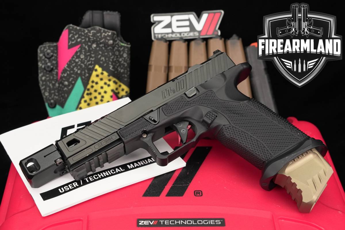 ZEV OZ9 Standard 9mm Optics-Ready COMP OZ 9 +7 MAGS, ORIG CASE & HOLSTER
