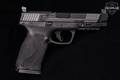 Smith & Wesson (S&W) M&P10mm M2.0 10mm Black in Very Good Condition Image 3