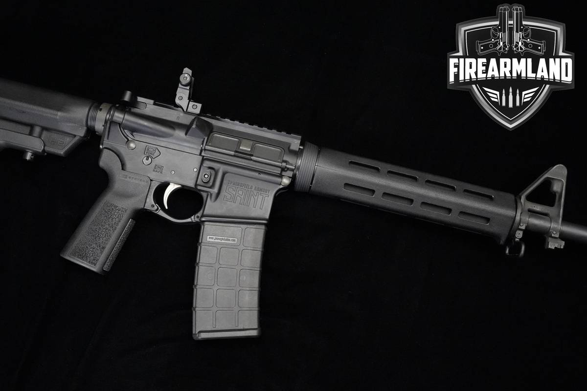 Springfield Armory Saint 5.56 NATO 16" Springfield Saint 2 MAGS & ORIG CASE