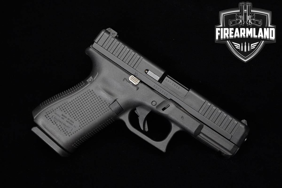 Glock 44 22LR 4" Hybird steel/polymer Glock-44 MATCH +2 MAGS & ORIG CASE