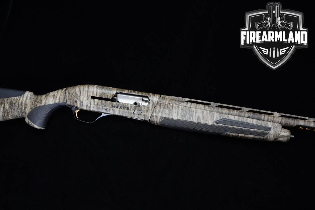 Browning Maxus II Bottomland 12-Gauge Browning-Maxus 2 VENT RIB +ORIG CASE