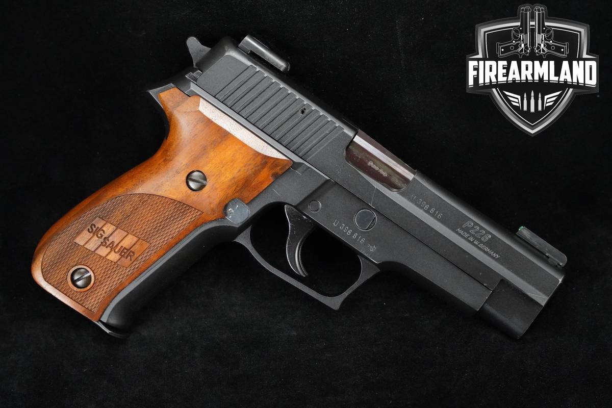 Sig Sauer P226 9mm Blued Sig-Sauer P226 P-226 DA/SA
