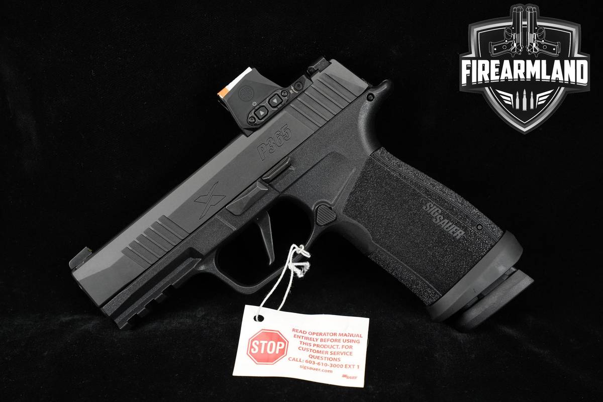 LNIB Sig Sauer P365 XMacro 9mm 3.7" P-365 Macro +3 MAGS, OG CASE & ROMEO-X