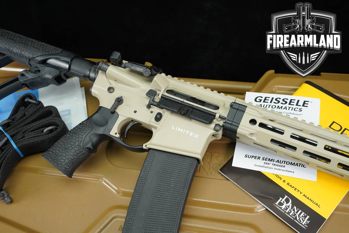 RARE! Daniel Defense DDM4 V7 DD4 Desert Sage AR-15 AR15 16"