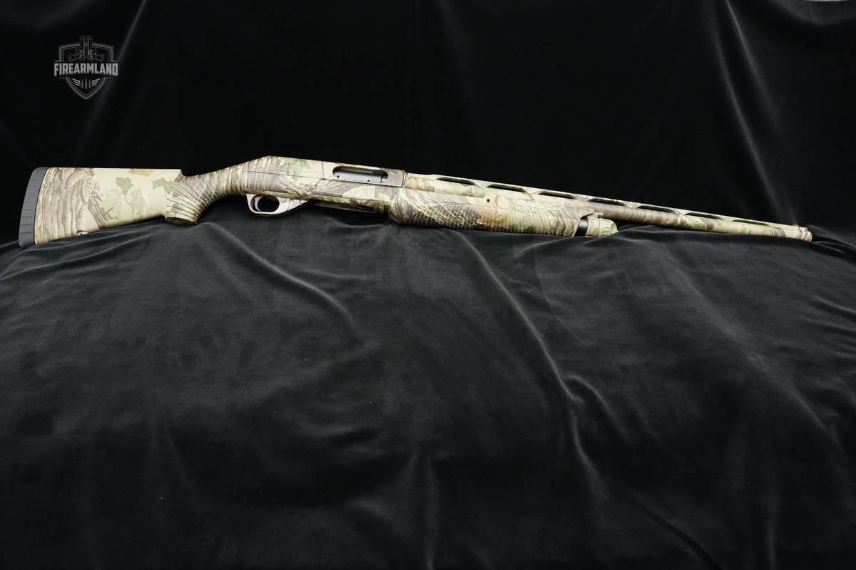 Benelli Nova Realtree 12 GA Italy Shotgun 3 1/2 Magnum Nova Benelli 12gauge