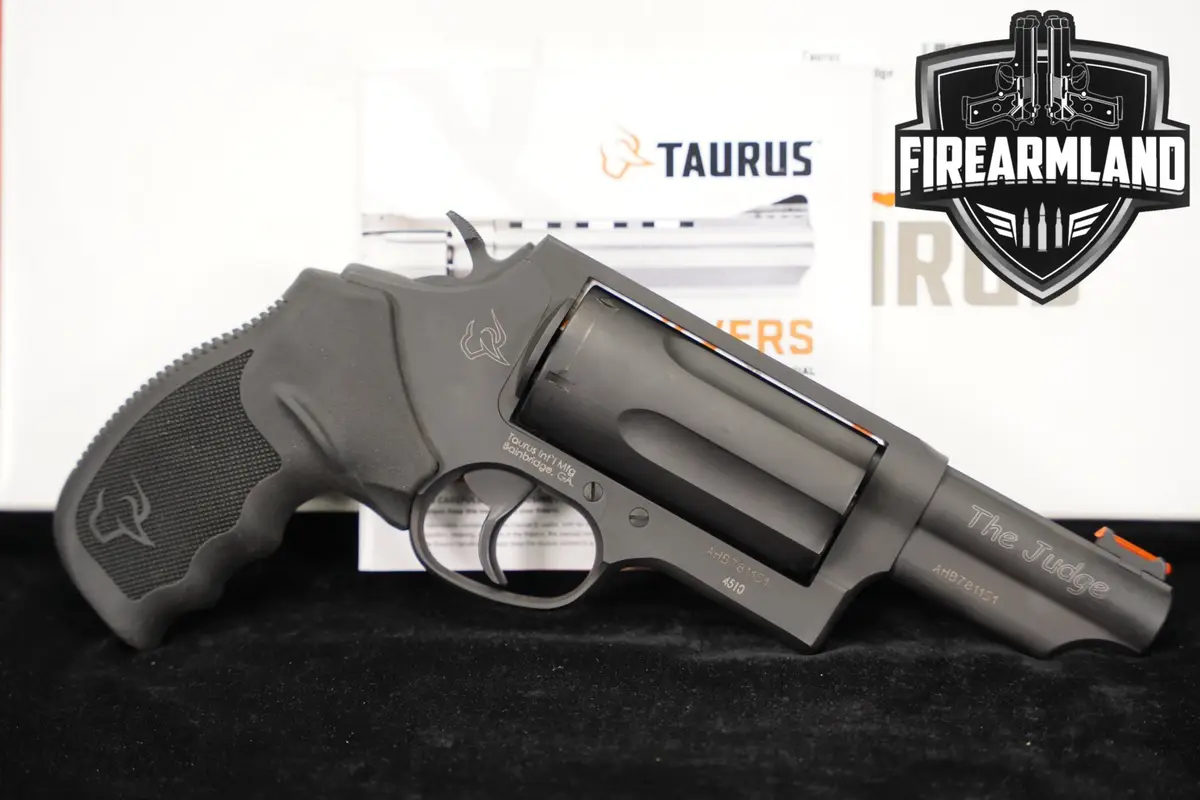 Taurus The Judge Magnum 45 LC/410 3" +ORIG BOX