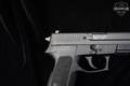 Sig Sauer SP2022 9mm Luger Nitron in Excellent Condition Image 4