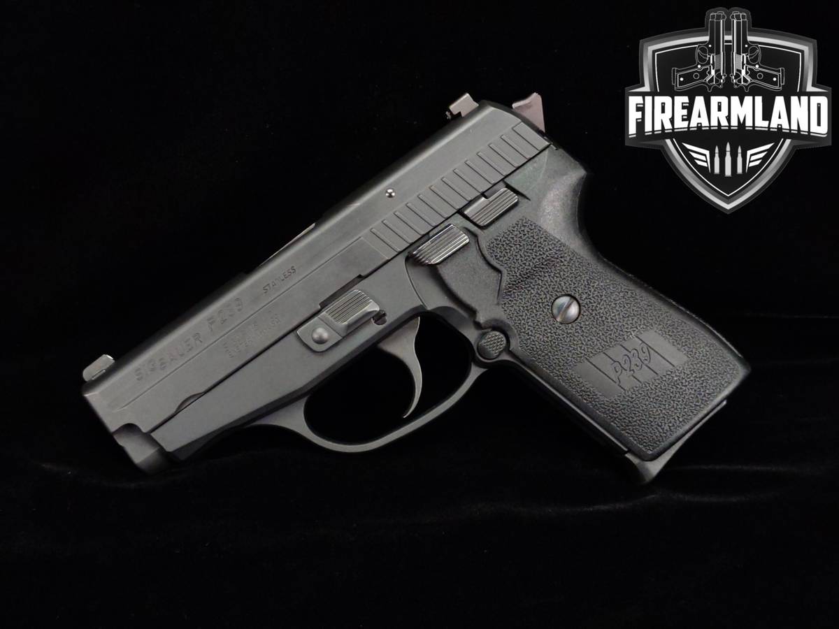 DISCONTINUED Sig Sauer P239 9mm 3.6" P-239 Compact-CCW +3 MAGS & ORIG CASE