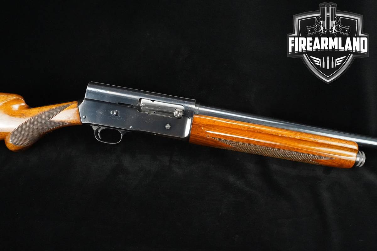 VINTAGE 1965 Browning Auto-5 Magnum 12-Gauge 27.5" Blued FN Browning