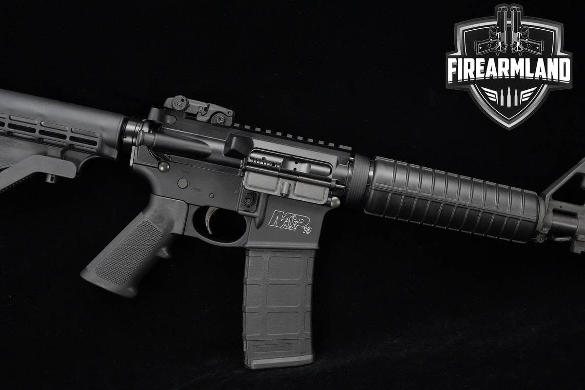Smith & Wesson S&W M&P-15 Sport II 5.56 NATO AR15 16.0" +3 MAGS