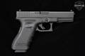 Glock 22 Gen3 .40 S&W Tenifer in Excellent Condition Image 3