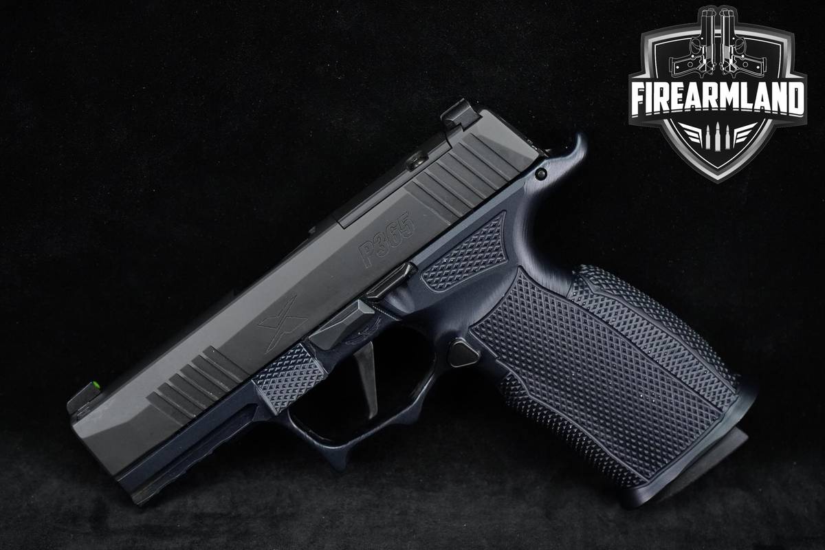 ICARUS FRAME! Sig Sauer P365-XMACRO TACOPS 9mm 3.7" +4 MAGS & OG CASE