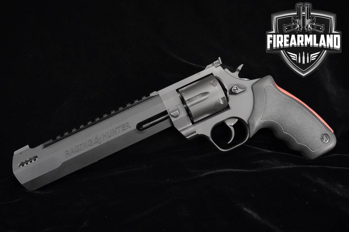 Taurus Raging Hunter 44 Rem Mag 8.37" Taurus DA/SA PORTED