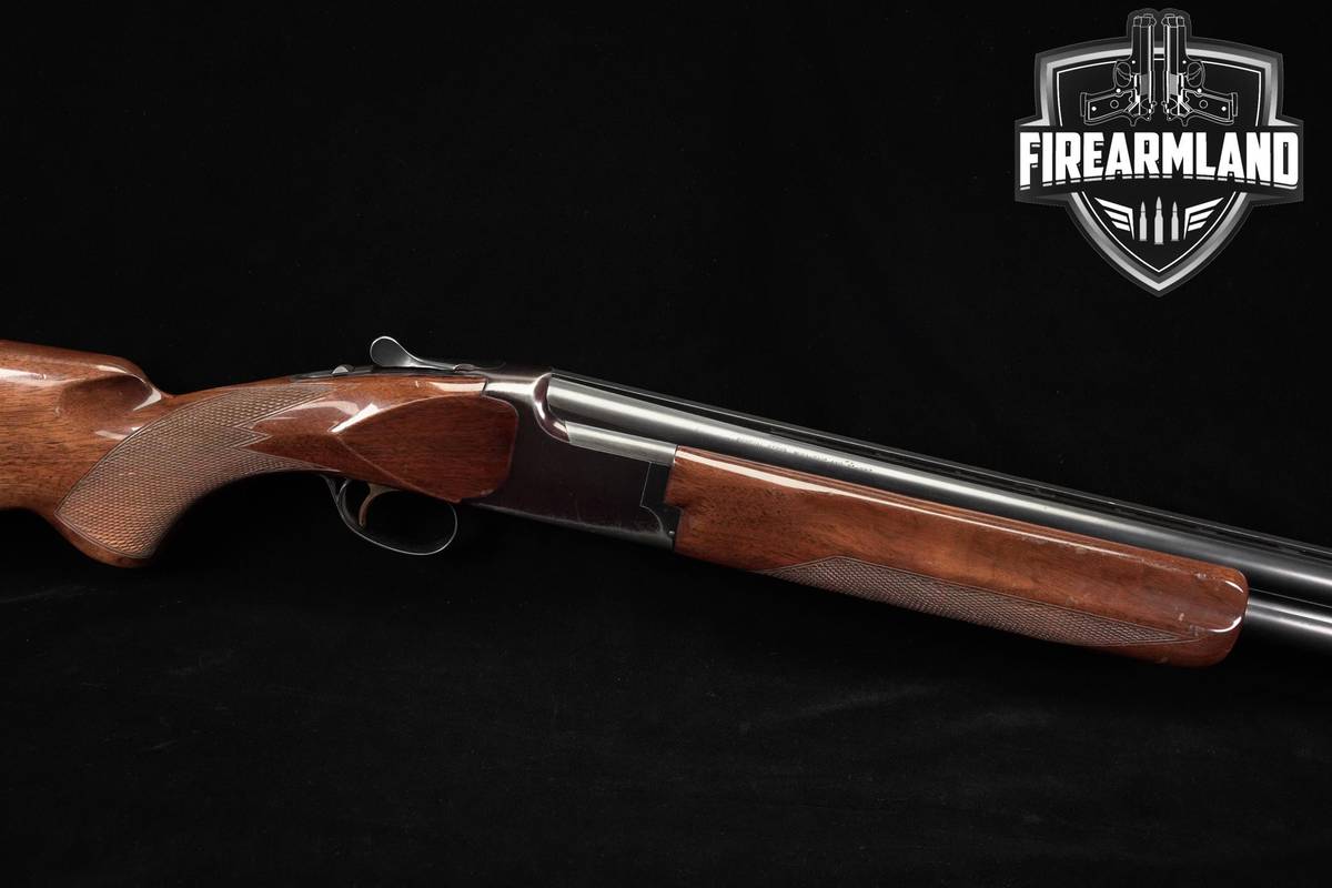 VINTAGE 1976 Browning Citori 12-Gauge 28" Blued & Wood O/U Vent Rib