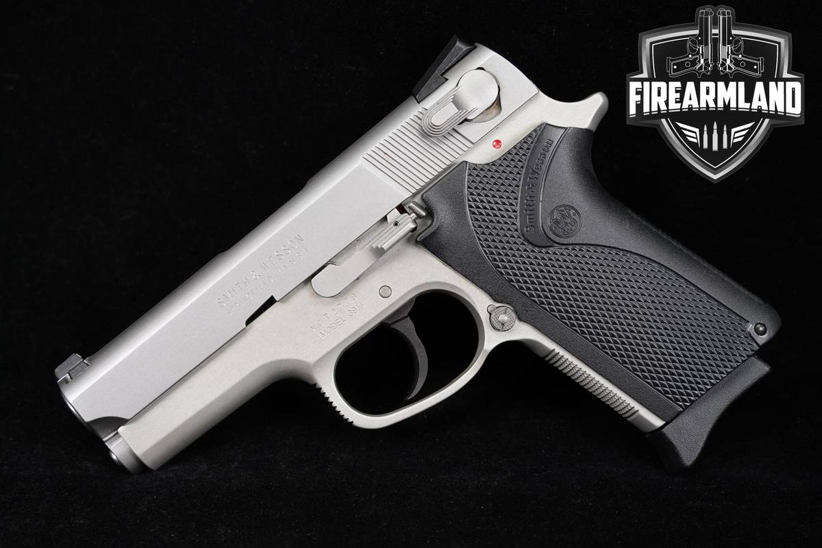 Smith & Wesson S&W Model 3913 9mm 3.5" Matte Stainless +2 MAGS & ORIG CASE