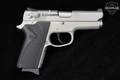 Smith & Wesson (S&W) Model 3913 9mm Luger Matte Stainless in Very Good Condition Image 5