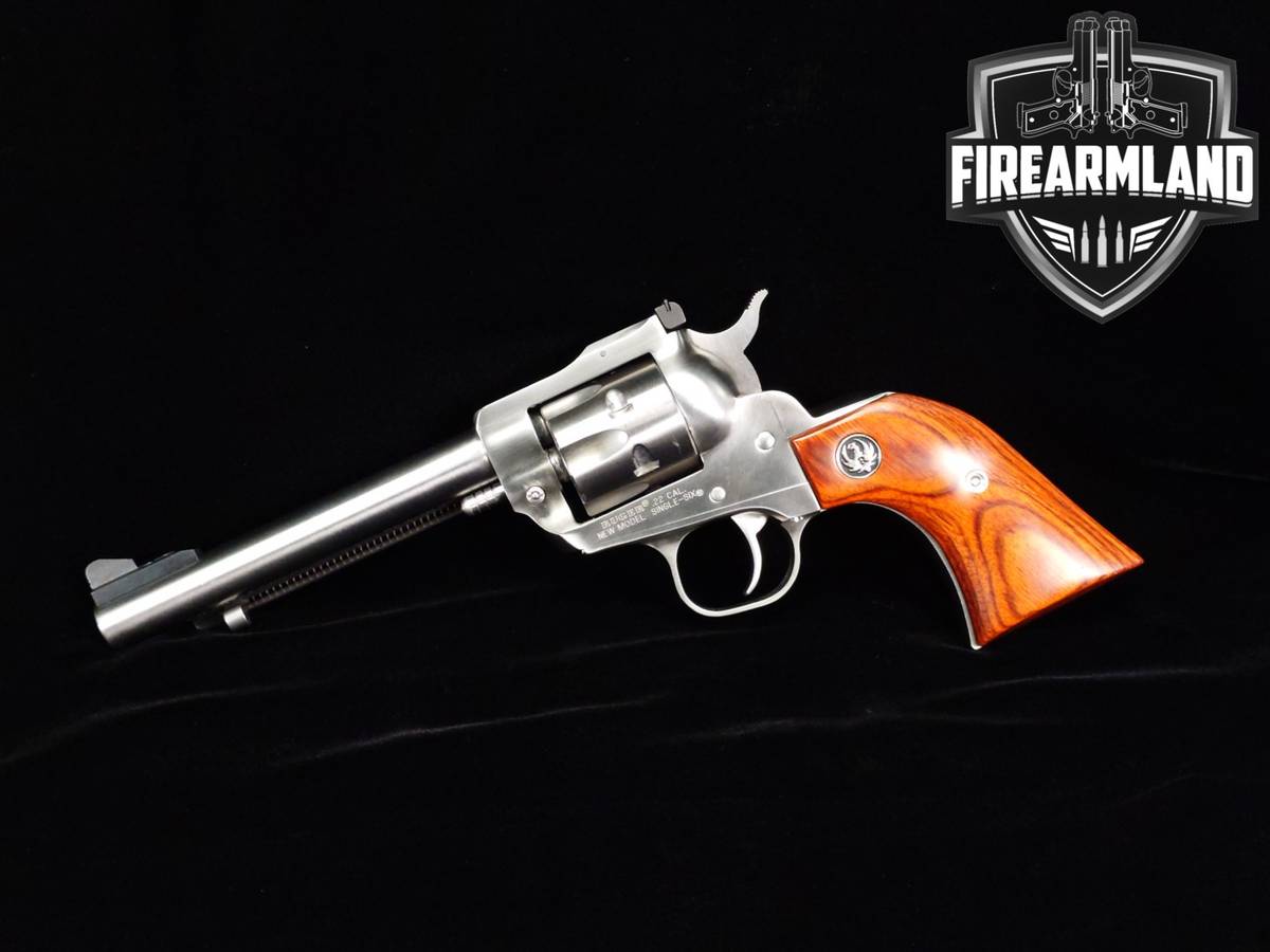 Ruger New Model Single-Six Convertible .22 LR / .22 WMR 5.5" +ORIG CASE