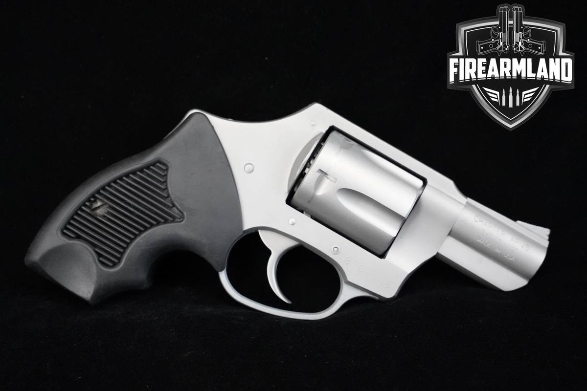 Charter Arms Undercover 38 Special Stainless Charter-Arms Undercover +CASE