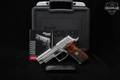Sig Sauer P226 Elite 9mm Luger (9x19 Para) Stainless Steel in Excellent Condition Image 2