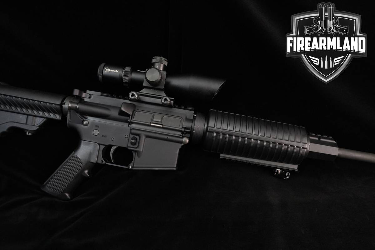 DPMS Panther Arms A-15 5.56 NATO 16" AR-15 AR15+2 MAGS & OPTIC