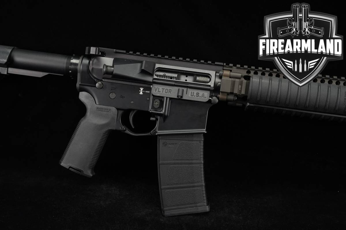 Centurion Arms CM4 5.56 NATO AR-15 13.9" Daniel Defense RIS II AR15