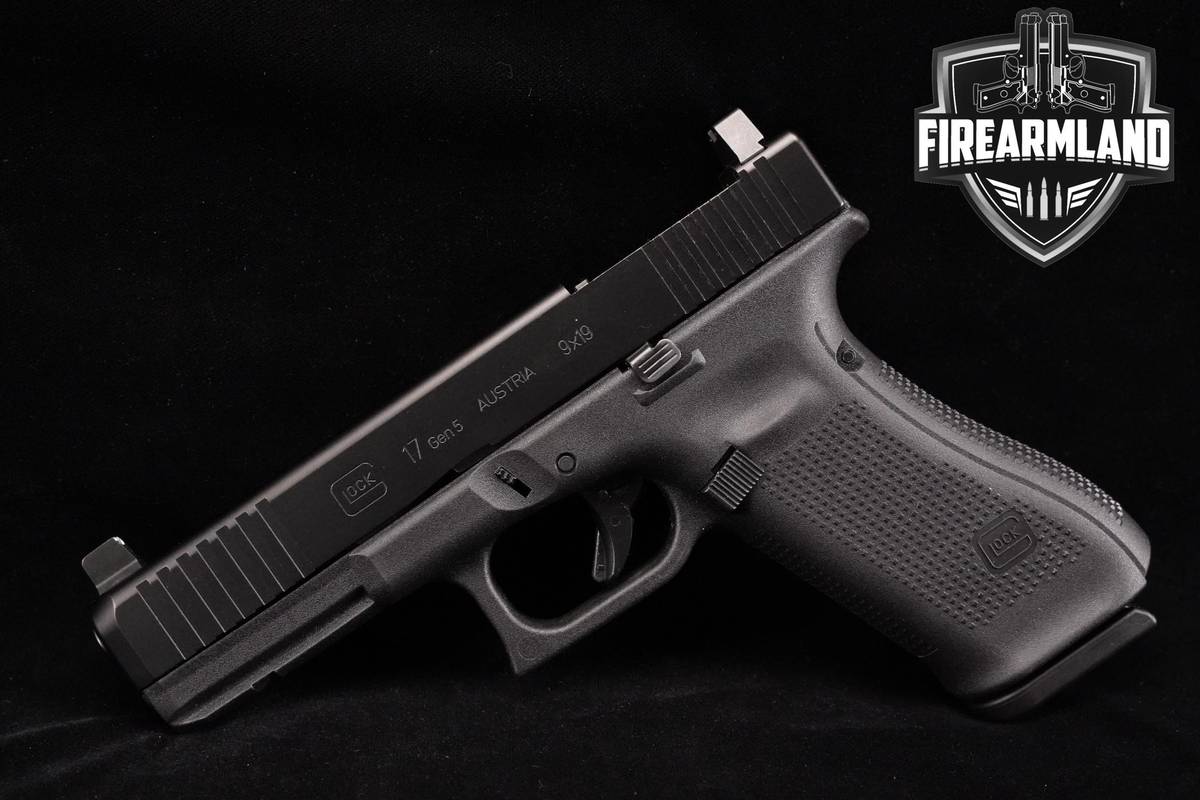 Glock 17 Gen5 9mm 4.4" Glock-17 G17 Gen-5 +4 MAGS & ORIG CASE