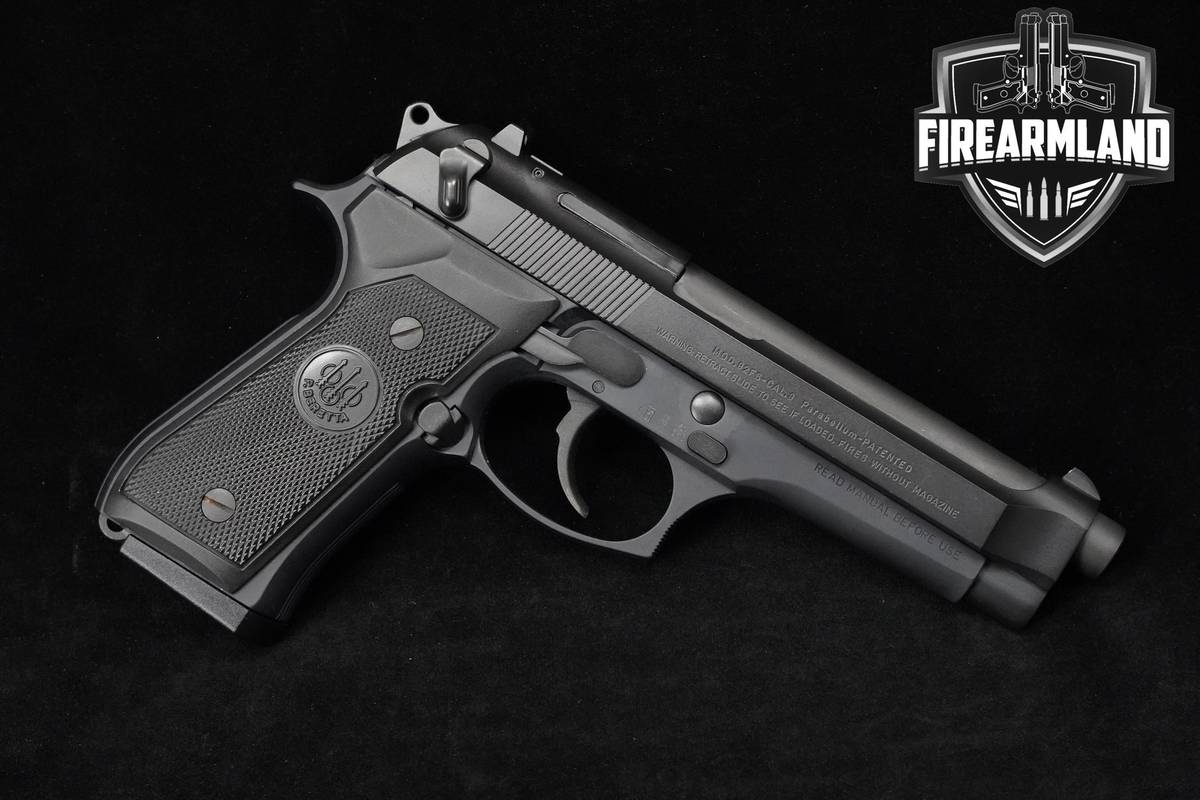Beretta Model 92FS 4.9" Full Size 9mm Beretta 92FS 92-FS +2 MAGS & ORIG BOX