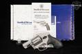 Smith & Wesson (S&W) Model 632-3 Davidson's Exclusive .32 H&R MAG Stainless in Excellent Condition Image 2