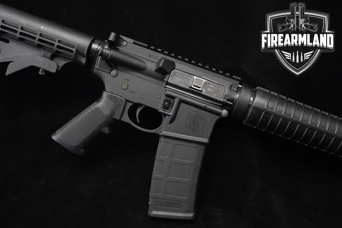 Smith & Wesson (S&W) M&P15 16" S&W MP-15 +3 MAGS
