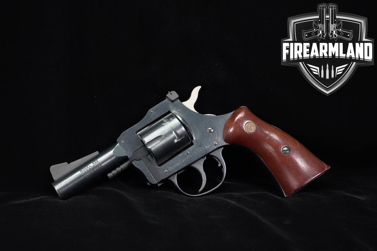 Harrington & Richardson H&R Model 832 800-Series 32 S&W Long 3" DA/SA