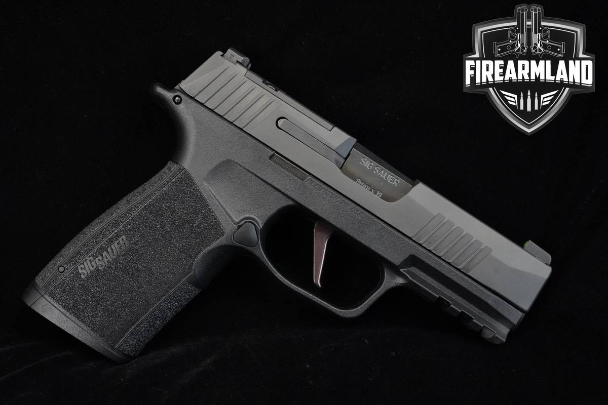 Sig Sauer P365 XMacro 9mm Sig-Sauer P365 P-365 X-Macro +3 MAGS & ORIG CASE