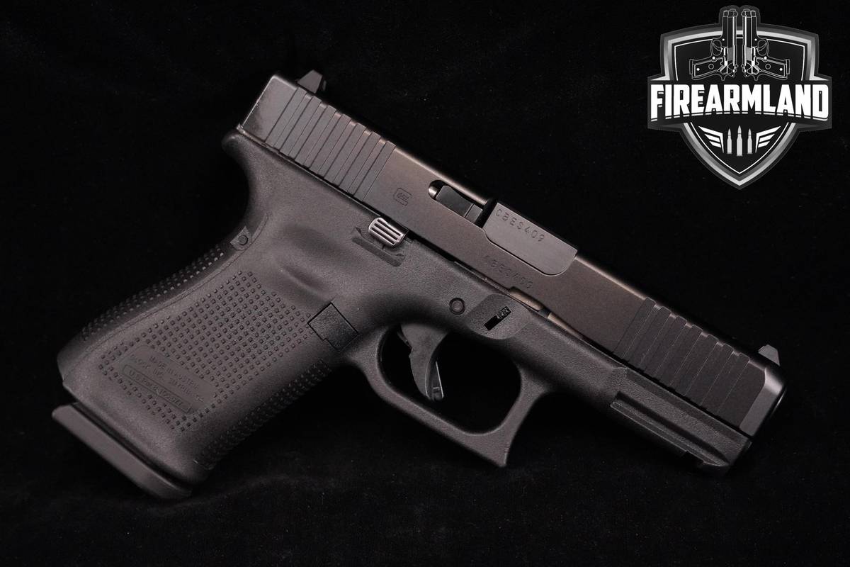 Glock 19 Gen-5 9mm 4.02" Compact G19 Gen5 +3 MAGS & ORIG CASE