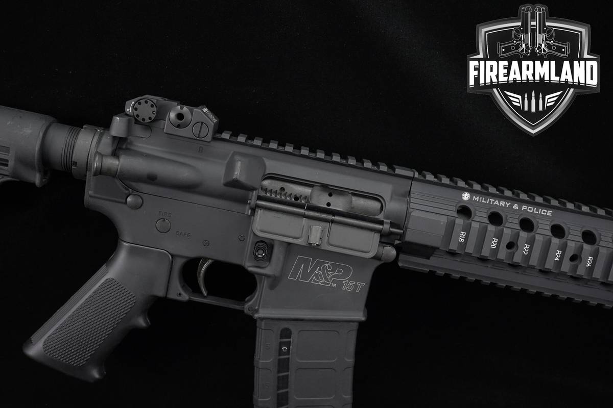 Smith & Wesson S&W Model M&P-15 15T 5.56 NATO AR15 16"