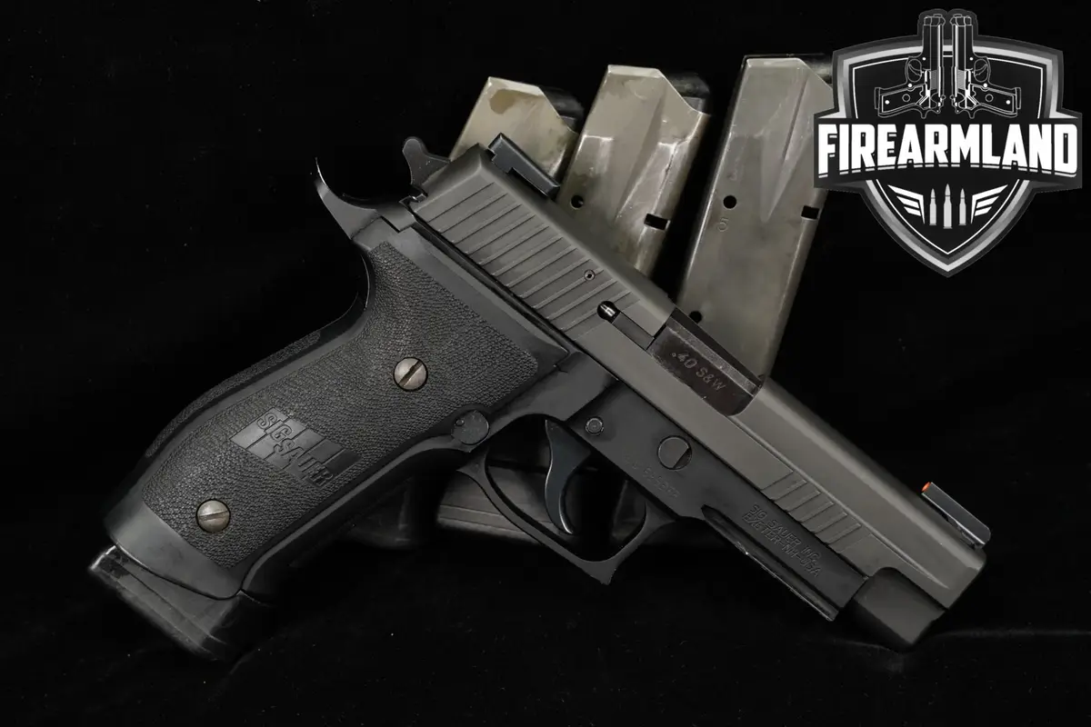 Sig Sauer P226 TacOps 40 S&W 4.4" P-226 +4 MAGS
