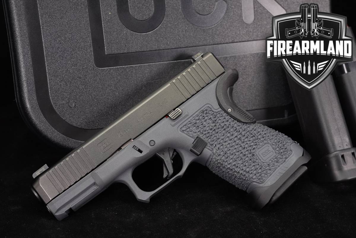 Glock 19 Gen5 G19 Gen 5 FS 9mm 4.02" Gray +3 MAGS & ORIG CASE