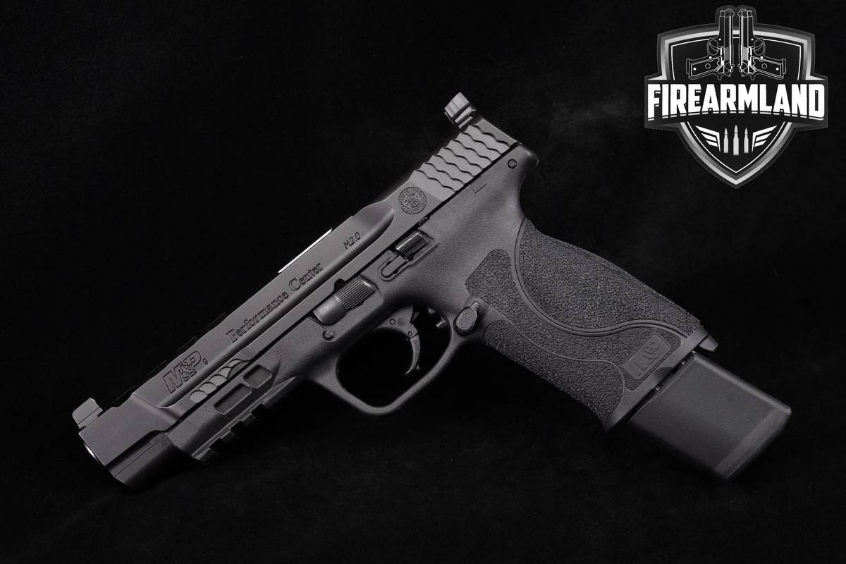 Smith & Wesson M&P-9 M2.0 Performance Center C.O.R.E 9mm 5" +3MAGS & OG BOX