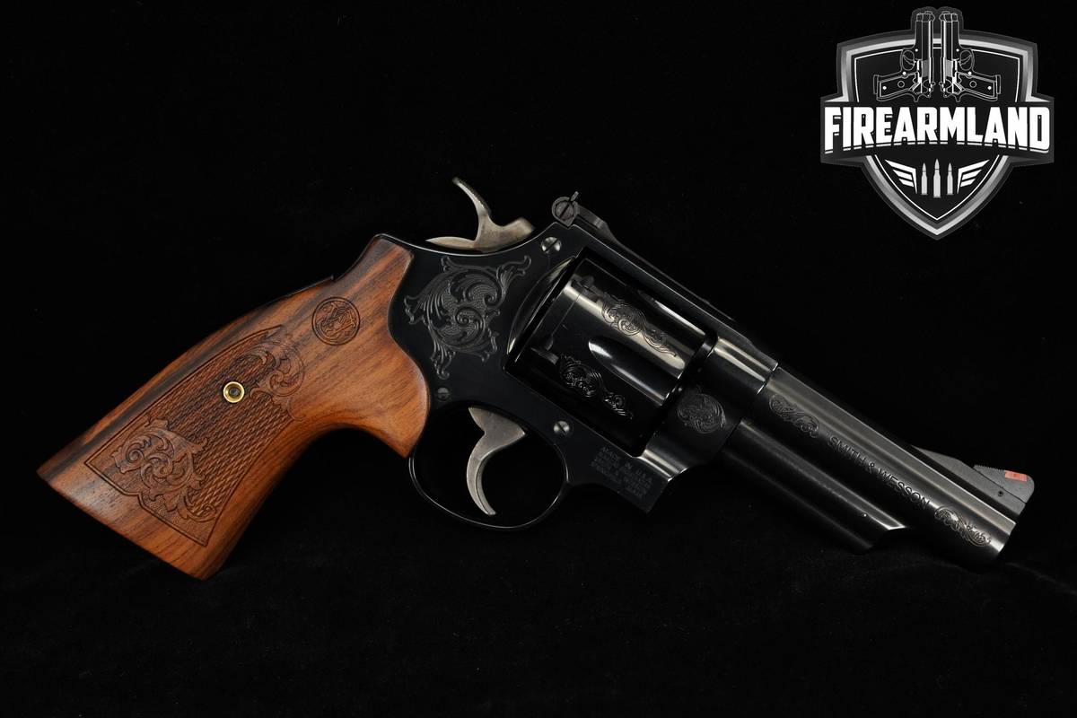 Factory Engraved! Smith & Wesson S&W Model 29-10 Classic 44 Magnum 4" DA/SA