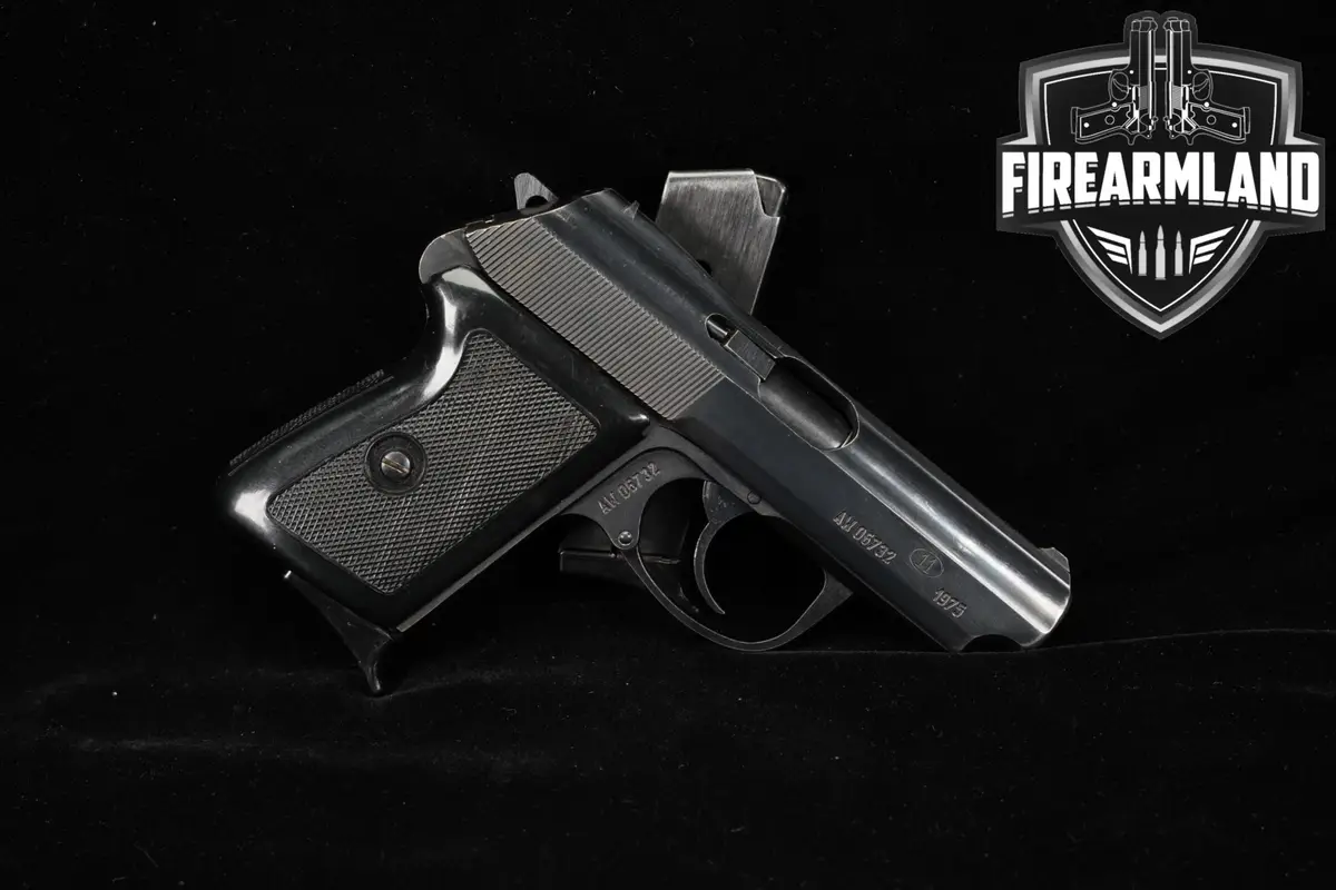 1975 Radom P-64 9x18mm Makarov 3.3" Blued P64 DA/SA +2 MAGS