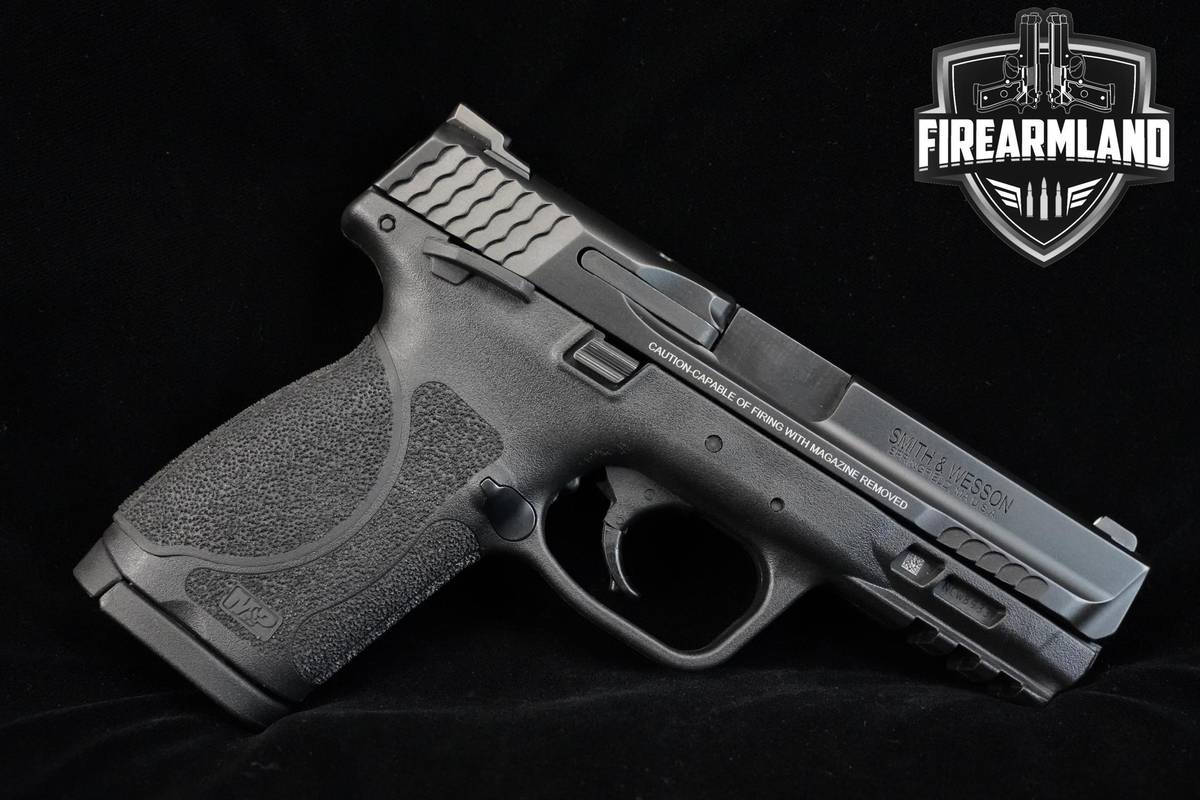 Smith & Wesson (S&W) M&P9 M2.0 9mm S&W M&P-9 M-2.0 +2 MAGS & HOLSTER