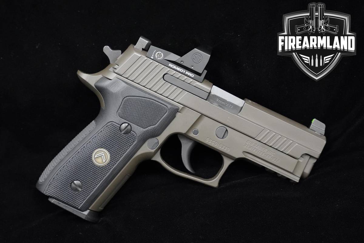Sig Sauer P229 Legion 9mm 3.9" Legion Gray Sig-Sauer P229 ORIG CASE & OPTIC